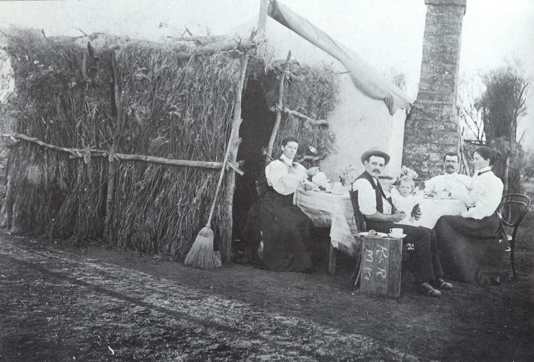 Kent Family 1897 Mount Magnet