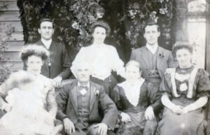 Edith's parents, William and Jane Spicer with one of her brothers three sisters and her brother in law take after her dath in 1908 in Victoria.
