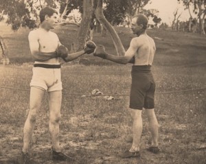 00i00220