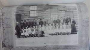 Boulder Mine School 1900