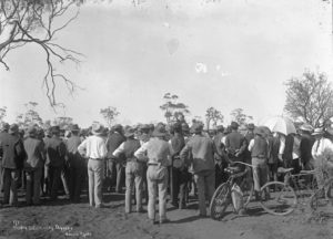 Vosper addressing group on miners 1898
