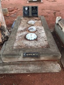 Grave of Hubert and Ruth Lawrence, Kalgoorlie Cemetery