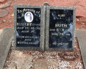 The grave of the Laurence Family (Unrestored)