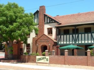 Present Narrogin Inn