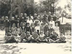 North Kalgoorlie Primary School - Gr 6 1970 -photo from Sue Higgins (nee McKenzie)