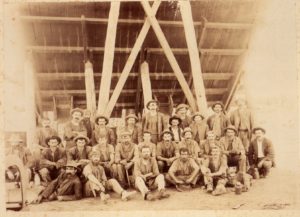 Frederick George Pascoe, centre of the second row.