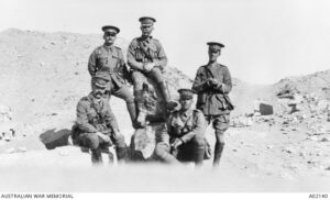 Officers of the 10th Battalion visit the Sakkara Pyramids. Back row, left to right: Captain (Capt) George D Shaw; Major Frederick William Hurcombe VD, who later commanded the 50th Battalion; Captain Ross Blyth Jacob. Front row: Chaplain Colonel John Claude McPhee; Lieutenant Felix Gordon Giles DSO.