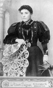 Mabel ALVES nee Taylor - Photo Ron Shaw Ancestry.com