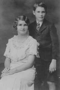 Ira and George Wraight- photo Ancestry.com