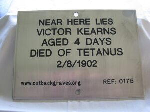 Victor KEARNS Lonely Grave near Davyhurst