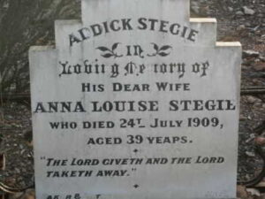 Anna Louisa & Addick STEGIE - Photo by Les Westerlund
