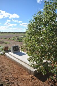 Grave of Florence MacKenzie - Cue Cemetery - War Grave - Photo Find A Grave
