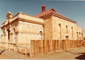 Kalgoorlie Masonic Hall in 1991 before renovation