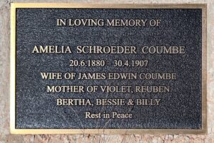 Amelia Schroeder COUMBE - Photo Find a Grave