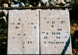 Robert & Emily LANG - Photo Find a Grave