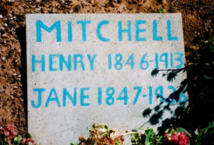 Henry & Jane MITCHELL - photo Find a Grave