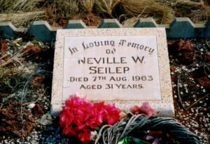 Neville William SEILER - Photo Find a Grave