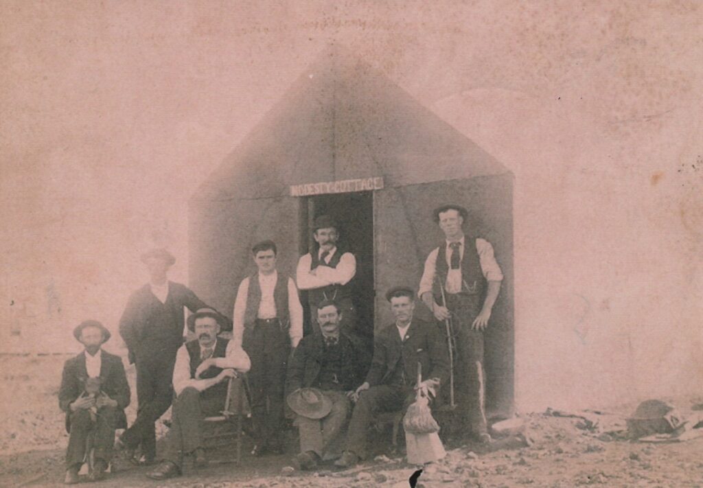 The Rooks Family - grave tales - Outback Family History
