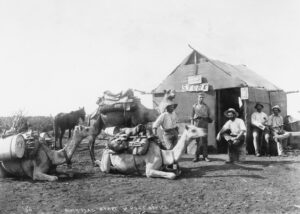 Black Flag store and post office - Photo SLWA