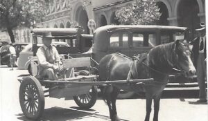 Eustace W Pike - Outside of Kalgoorlie Courthouse Building, Hannan Street - Photo Ancestry.com
