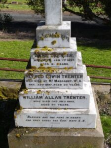 Alfred William TRENTER is memorialised in Kingston Cemetery, SA