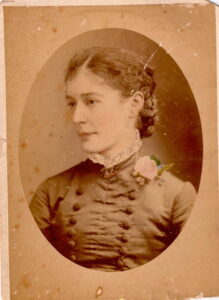 Evelyn Clara Hamilton-Fisher - Photo Ancestry.com