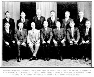 Western Mail (Perth, WA : 1885 - 1954), Thursday 17 August 1933, page 6