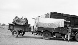 Mr S D Mills inspection trip - Meekatharra, Peak Hill and Three Rivers - Meekatharra - Nullagine mail car, which does a 1200 mile trip fortnightly.