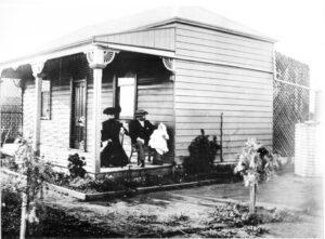 Mr George William Brooks with wife Manry nee Symes and baby Alice May Kalgorolie 1905
