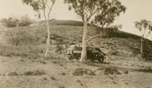 Laden Vehicle at Coniston Station 1935 - Photo SLWA