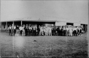 Tom Doyle's Kanowna Hotel c 1900 - Photo SLWA