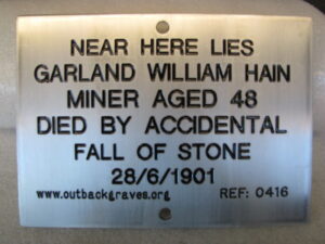 Plaque - outbackgraves.org