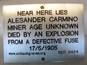 Plaque - outbackgraves.org