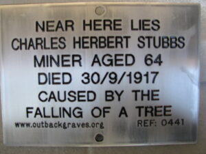 Plaque - outbackgraves.org