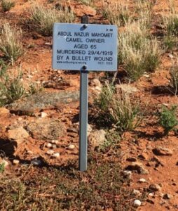 Plaque on the grave of the murdered Abdul at Lawlers Cemetery - Plaque by outbackgraves.org