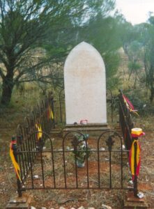 Beatrice M MORRIS - Photo Find a Grave