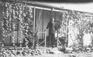 Derm Ryan outside his home at Reedy 1938 - Photo SLWA