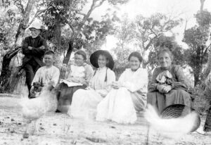 AG & MC Shelley family, Beenup, ca 1900