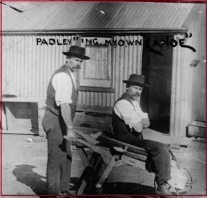 Henry and Jack Padley, Menzie c 1900 - Photo SLWA