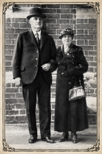 Frederick and Louisa Crews on their diamond wedding anniversary - Photo TROVE
