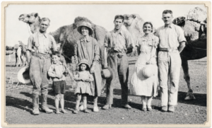Off to Warburton - Will and Iris Wade with their children John and Carol, Harry Green, Ethel and Harry Lupton, 3 Oct 1934.